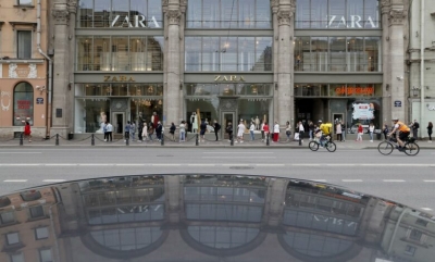 Η Inditex βάζει λουκέτο σε 502 καταστήματα Zara στην Ρωσία και διακόπτει τις online αγορές