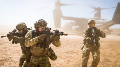 «Το Ιράν δεν είναι Βενεζουέλα» - Οι ΗΠΑ δεν μπορούν να χρησιμοποιήσουν υπερόπλο σε χερσαία επίθεση