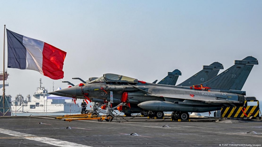 Ευρωβαρόμετρο: Απειλές «βλέπουν» οι περισσότεροι Ευρωπαίοι