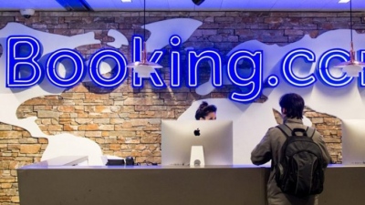 Πώς απαντούν οι τουριστικές εταιρείες στο νόμο για διαδικτυακές ταξιδιωτικές πλατφόρμες