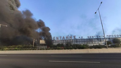 ΚΚΕ: Κυβέρνηση και Περιφέρεια Αττικής οφείλουν απαντήσεις για τη φωτιά στη Μεταμόρφωση