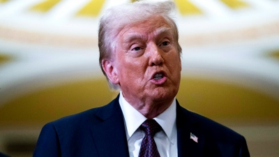 Λάβρος ο Trump, εκτεθειμένος ο Zelensky: Άλλοι φταίνε για την κατάρρευση στο Kursk, όχι η διακοπή της βοήθειας των ΗΠΑ