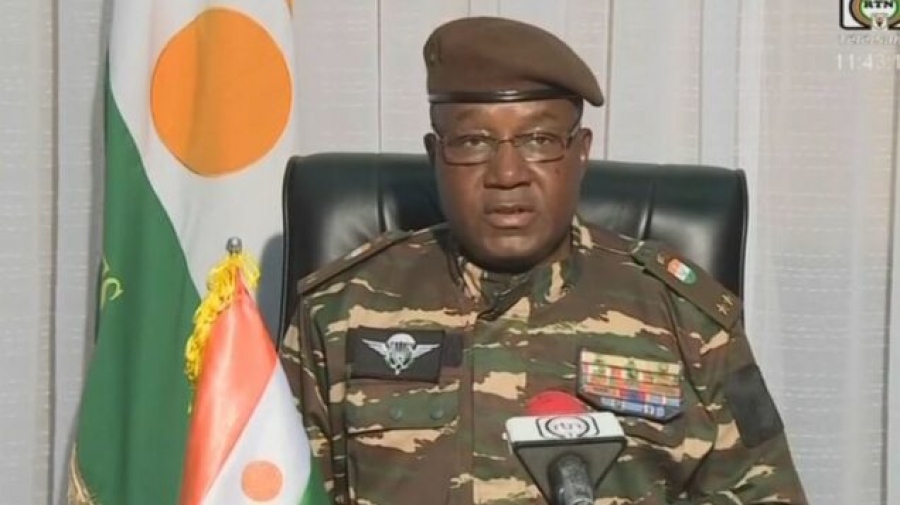 Νίγηρας: Αυτοανακηρύχθηκε Πρόεδρος ο αρχιπραξικοπηματίας Abdourahmane Tchiani