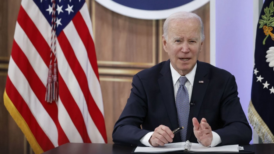 Ο πιεσμένος πολιτικά Biden στέλνει μήνυμα στον Netanyahu: «Το Ισραήλ χάνει την υποστήριξή του όταν βομβαρδίζει αδιάκριτα»