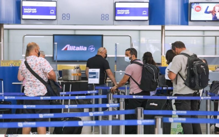 Αεροδρόμια – αερομεταφορείς: Χάος στις πτήσεις χωρίς κατάλληλη προετοιμασία για τα πιστοποιητικά Covid-19