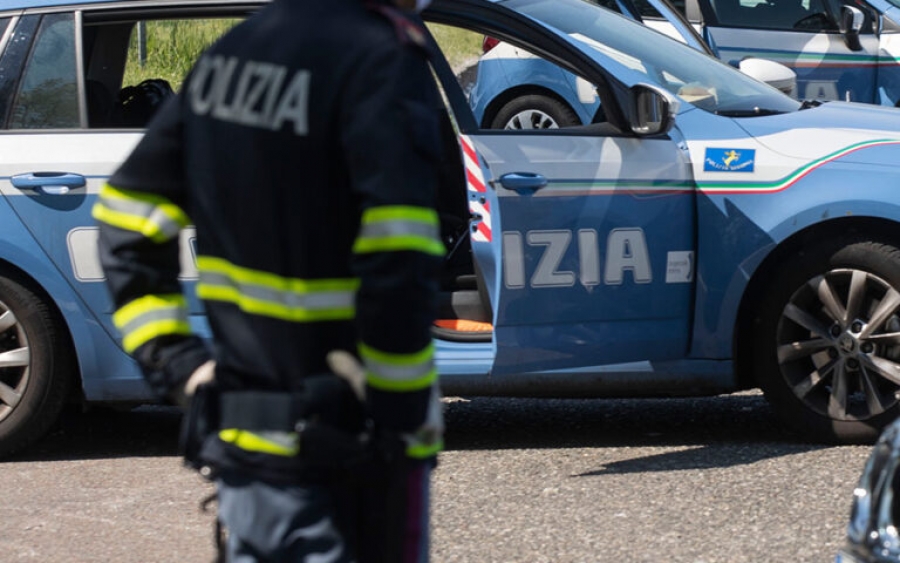 Αποτρόπαιο ρατσιστικό έγκλημα στην Ιταλία -  Τοξοβόλος σκότωσε 41χρονο εργάτη που γιόρταζε τη γέννηση του γιου του