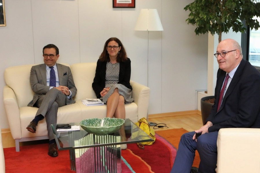 Το πρώτο βήμα για μία νέα εμπορική συμφωνία πραγματοποίησαν ΕΕ - Μεξικό