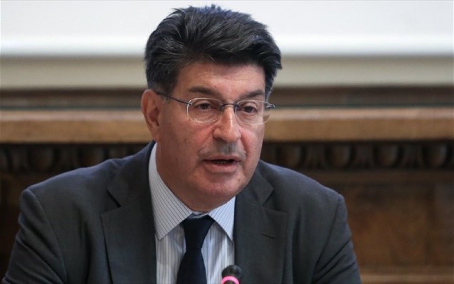 Φέσσας: Η πολιτική πόλωση οδηγεί σε οικονομική αστάθεια - Να συνεχιστούν οι μεταρρυθμίσεις