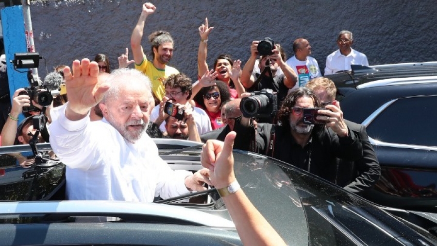 Βραζιλία: Ξεκινά η μεταβίβαση της εξουσίας στην κυβέρνηση Lula