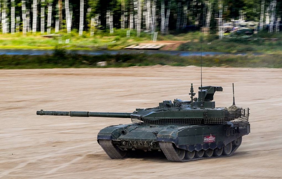 Ρωσία: Ολοκληρώθηκαν οι προκαταρκτικές δοκιμές για το άρμα Τ-14 και το τεθωρακισμένο όχημα πεζικού Τ-15