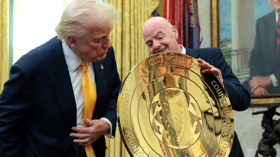 Πανικός στη FIFA: Ο Trump και η… σκιά του, απειλούν το παγκόσμιο κύπελλο του 2026