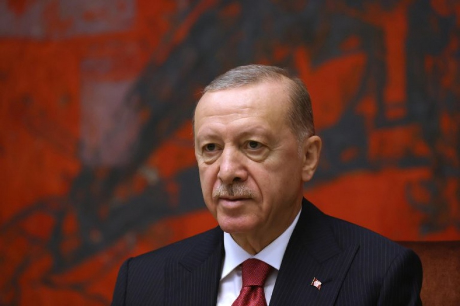 «Αυτοκράτορας» Erdogan σαρώνει την αντιπολίτευση – Δήμαρχος από το CHP προσχώρησε στο κόμμα του μετά από σκληρό εκβιασμό