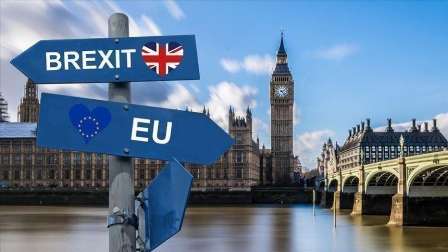 Brexit: Τι περιλαμβάνει η συμφωνία ΕΕ και Μ. Βρετανίας, για διεθνές εμπόριο, ταξίδια και μετανάστευση - Τι θα ισχύσει για τελωνεία, αεροδρόμια
