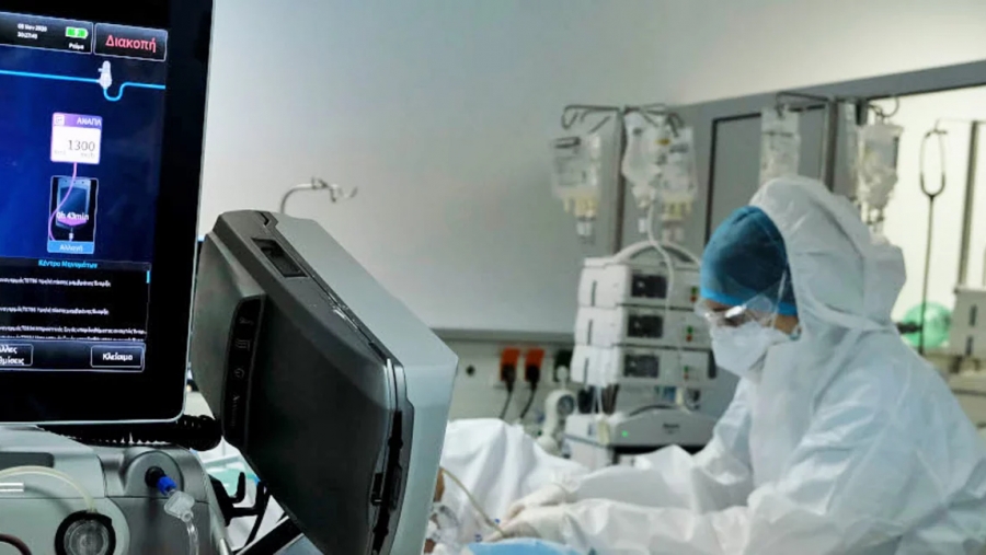Ηράκλειο Κρήτης: Στη ΜΕΘ νοσηλεύεται ανεμβολίαστος γιατρός σε ιδιαίτερα κρίσιμη κατάσταση