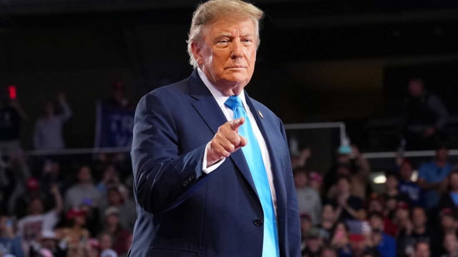 Επίθεση Trump: Ο Zelensky δεν θέλει και ίσως ποτέ δεν ήθελε να τερματιστεί η σύγκρουση, θέλει μόνο τα χρήματα