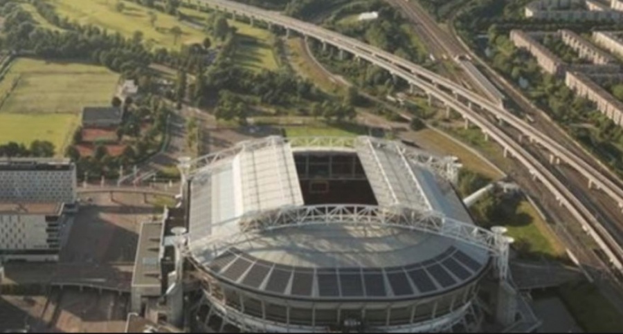 Νέο σύστημα μπαταριών για αποθήκευση ενέργειας στο γήπεδο του Άγιαξ