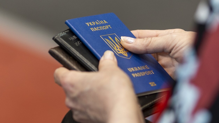 Αποκάλυψη από Ουκρανό βουλευτή: «Όλο και περισσότεροι συμπατριώτες μου βρίσκουν καταφύγιο στη Ρωσία»