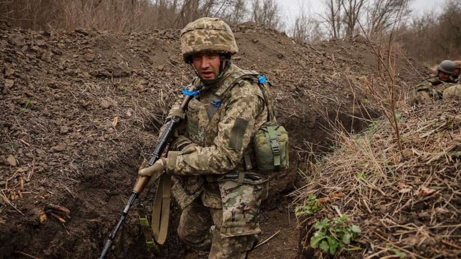 «Ολική κατάρρευση» - Ρώσος αναλυτής εξηγεί τις αδυναμίες στην άμυνα των Ουκρανών