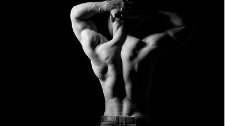 Οι άνδρες σπεύδουν πλέον να μεγαλώσουν μαζικά τα... οπίσθιά τους - Η βραζιλιάνικη ανόρθωση και οι... 400 του Leo