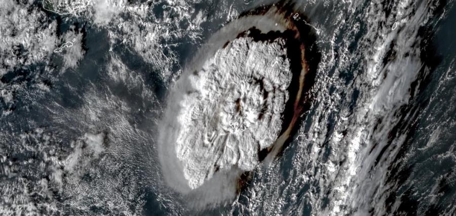 Έκρηξη ηφαιστείου στην Τόνγκα (Νότιος Ειρηνικός), προκάλεσε κύματα τσουνάμι ύψους σχεδόν 1,5 μέτρου - Σε επιφυλακή τα κράτη