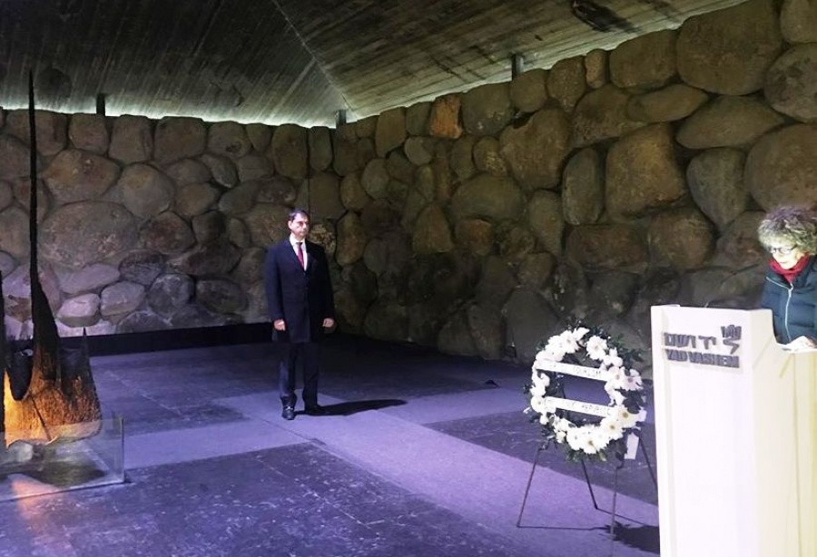 Επίσκεψη Θεοχάρη στο Μουσείο Ολοκαυτώματος στην Ιερουσαλήμ