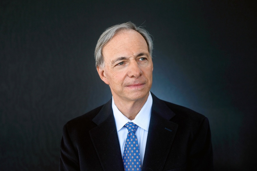 Dalio (Bridgewater): Οι πολιτικοί επηρεάζουν πλέον δραματικά τις αγορές – Η επικράτηση του λαϊκισμού
