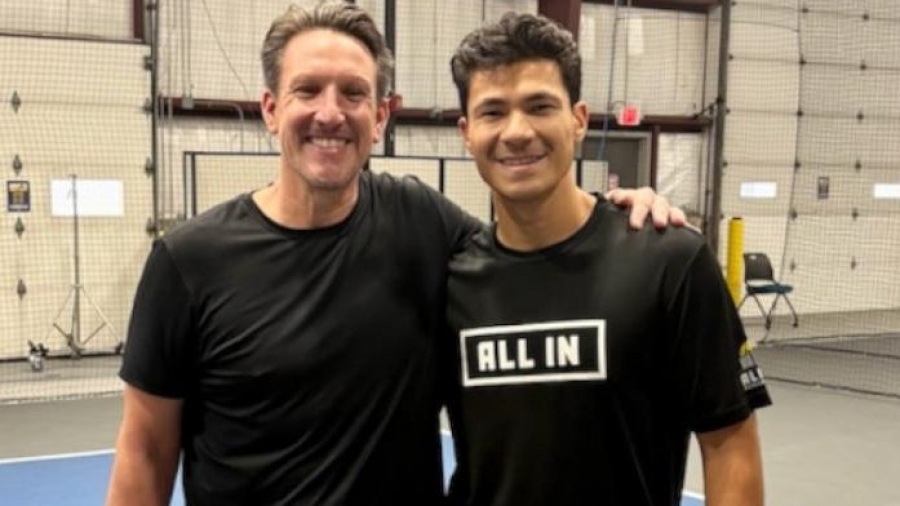 Υπεράνθρωπο ρεκόρ Guinness - Έπαιζαν pickleball για 28 συνεχόμενες ώρες (vid)