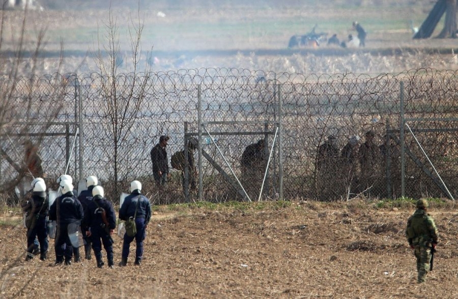 Μηταράκης (υπ. Μετανάστευσης) : Παραμένουν ερωτήματα για το περιστατικό στον Έβρο –  Ο ανταποκριτής που δήλωσε μεταφραστής...