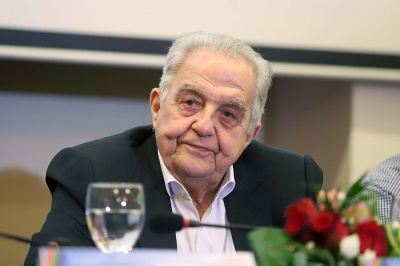 Φλαμπουράρης: Πολύ κρίσιμες οι Ευρωεκλογές (26/5) - Να μη χαθεί το όραμα της «Ευρώπης των λαών»