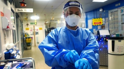 «Μείνετε σπίτι» και πέθαναν μόνοι: Η έρευνα που σοκάρει για την πανδημία covid - Απεβίωσαν γιατί φοβόντουσαν να πάνε νοσοκομείο