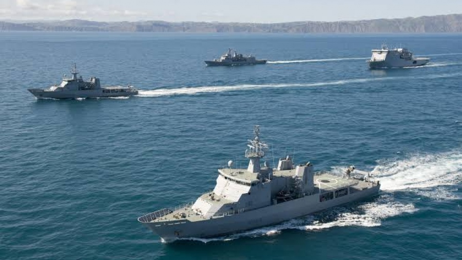 «Μπαρούτι» στα Στενά της Ταϊβάν - Δύο πολεμικά πλοία της Νέας Ζηλανδίας πέρασαν μπροστά από την Κίνα