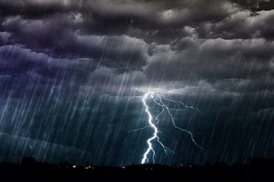 Έκτακτο δελτίο επιδείνωσης καιρού της ΕΜΥ: Ισχυρές βροχές και καταιγίδες - Πού θα χτυπήσει η κακοκαιρία αύριο Σάββατο (18/3)