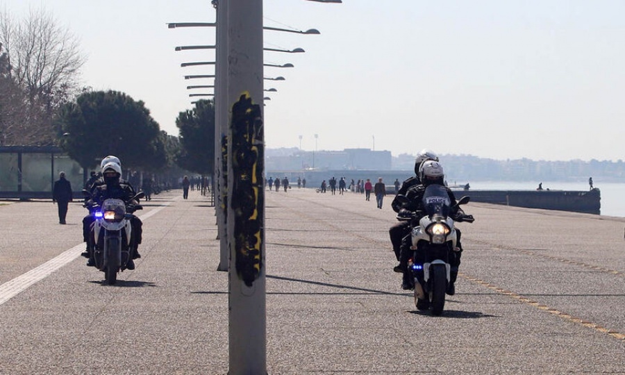 Πρόστιμο σε 82χρονο που πήγαινε... στη δουλειά του την 25η Μαρτίου, χωρίς δήλωση μετακίνησης