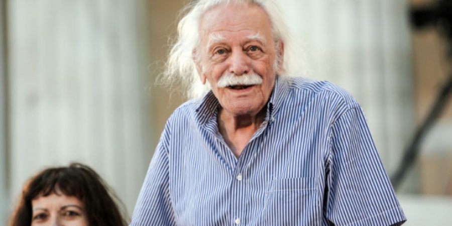 Στο νοσοκομείο ο Μανώλης Γλέζος