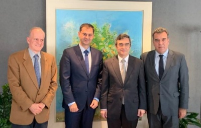 Ενισχύονται τα προξενεία μας σε χώρες εκτός Σένγκεν για βίζα “εξπρές” σε τουρίστες