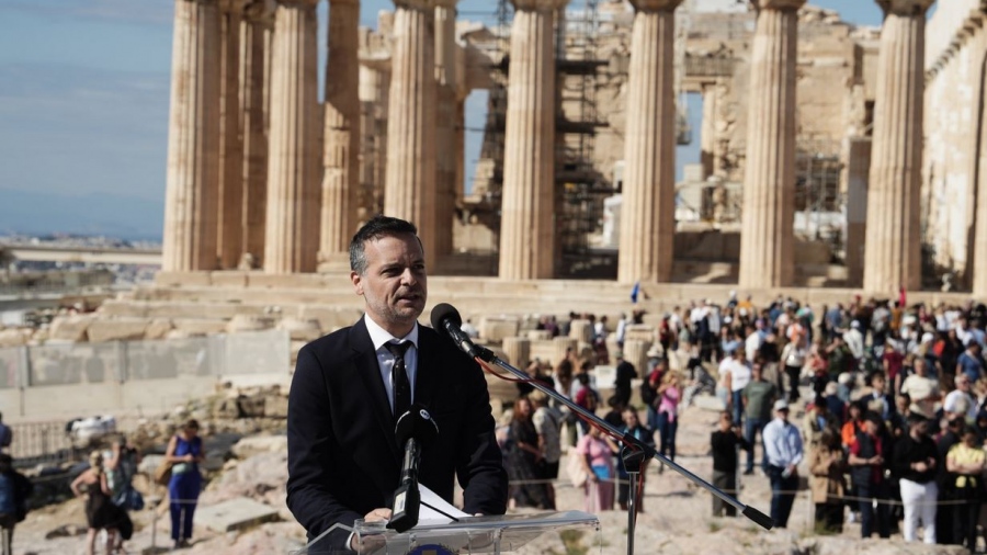 Αθήνα: 81 χρόνια από την απελευθέρωσή της - Δούκας: Ο πατριωτισμός της Αντίστασης να γίνει πατριωτισμός της κοινωνικής ευθύνης