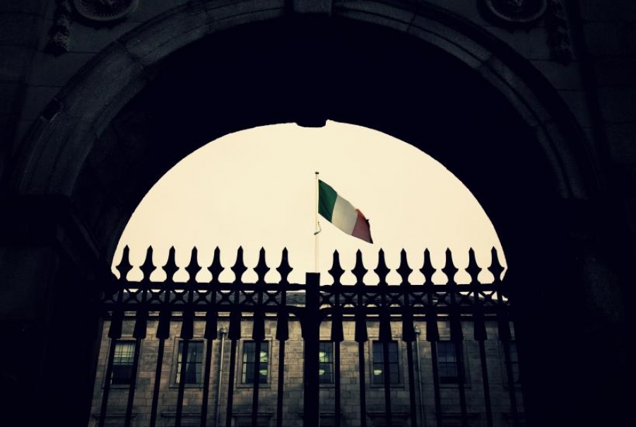 Ιρλανδία: Η νίκη της Catherine Connolly σηματοδοτεί αντίσταση στον ευρωπαϊκό μιλιταρισμό