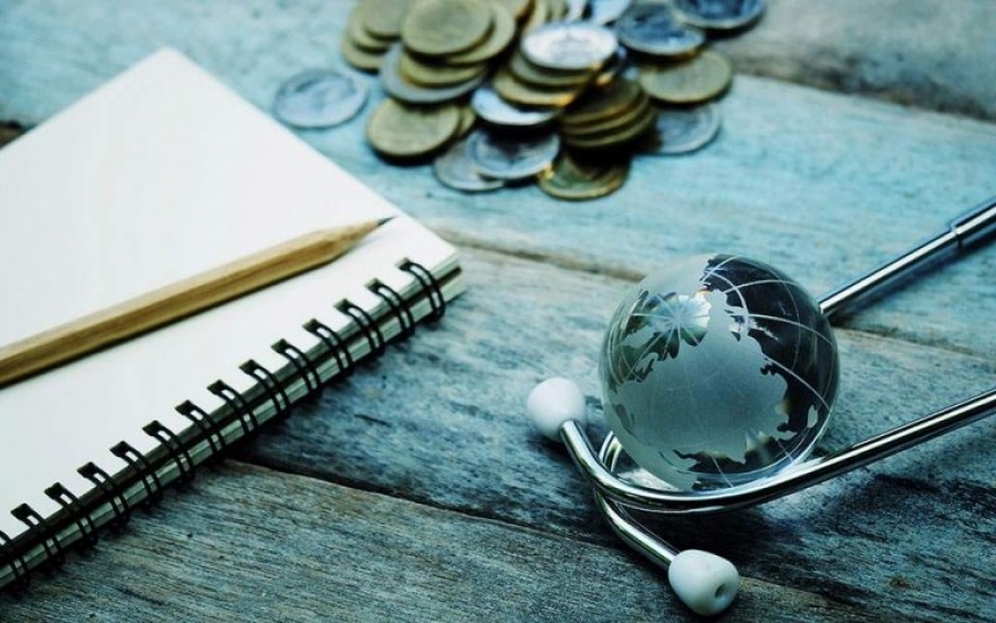 Ασφαλιστές από την «πίσω πόρτα» με εκβιαστικές πρακτικές