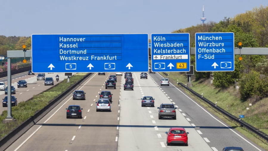 Lockdown στους αυτοκινητόδρομους - Η παρανοϊκή απάντηση των Γερμανών στην ενεργειακή κρίση