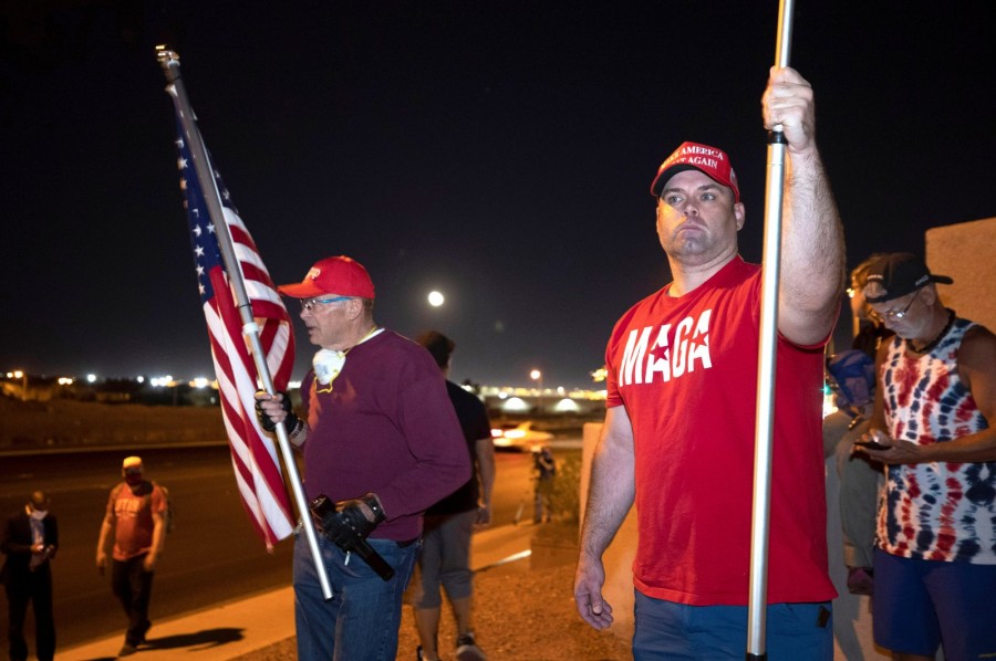 Εκλογές ΗΠΑ: Το Facebook μπλόκαρε γκρουπ υπέρ του Trump με 365.000 μέλη υπό τον φόβο υποκίνησης βίας