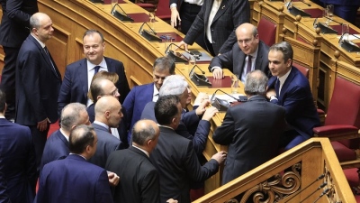 Απορρίφθηκε με 157 ψήφους η πρόταση δυσπιστίας κατά της κυβέρνησης