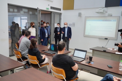 Ο Υπουργός Εργασίας Κ. Χατζηδάκης επισκέφτηκε την εταιρεία ATOS - Έχει διακριθεί για το εργασιακό της περιβάλλον