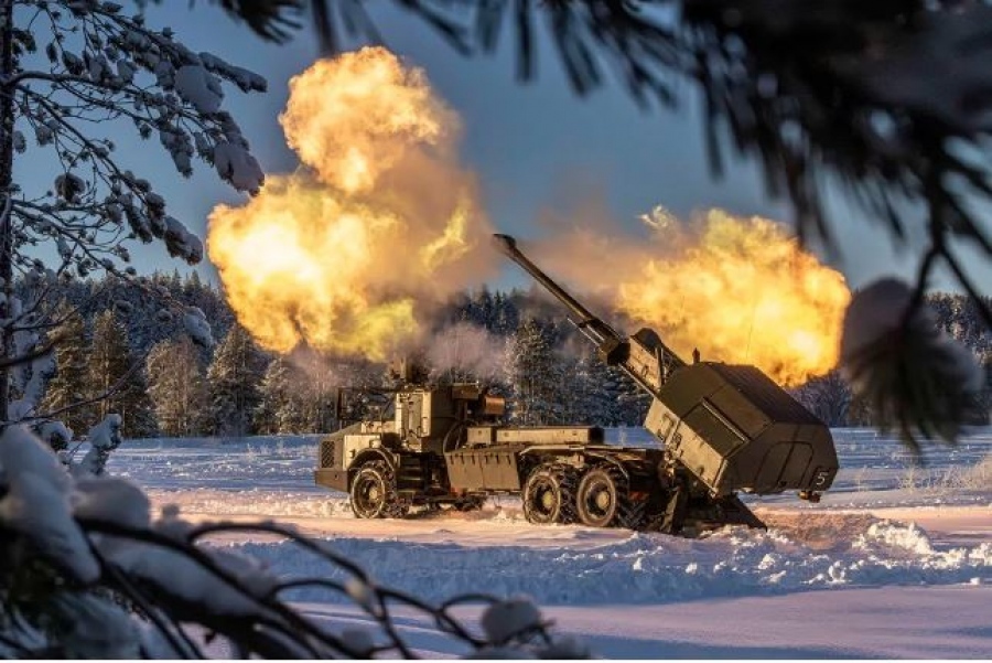 Russian forces push toward Kyiv as FAB and Tornado strikes escalate, mass revolt erupts against Syrsky