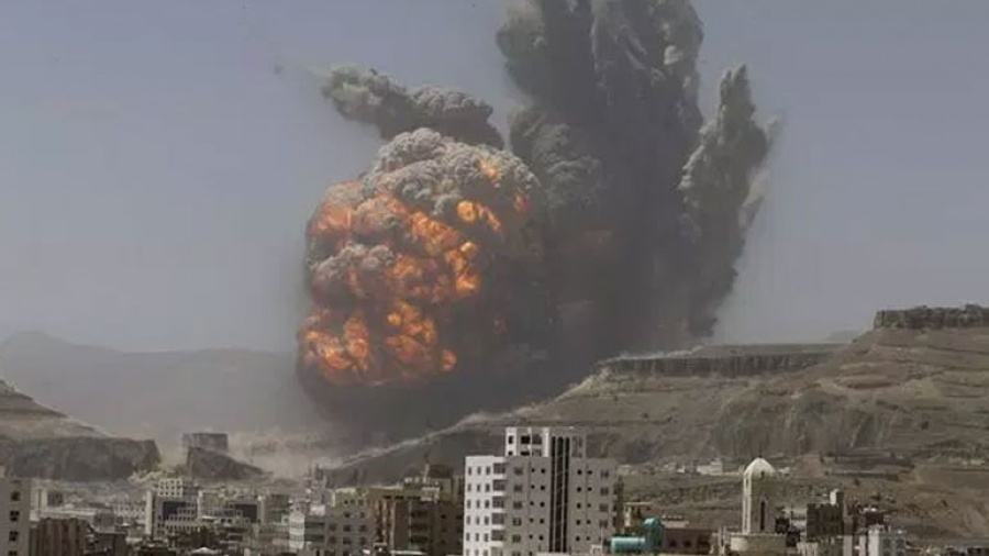 Οι σιίτες αντάρτες Χούθι επιτέθηκαν σε αεροδρόμια και σε αεροπορική βάση στη Σαουδική Αραβία