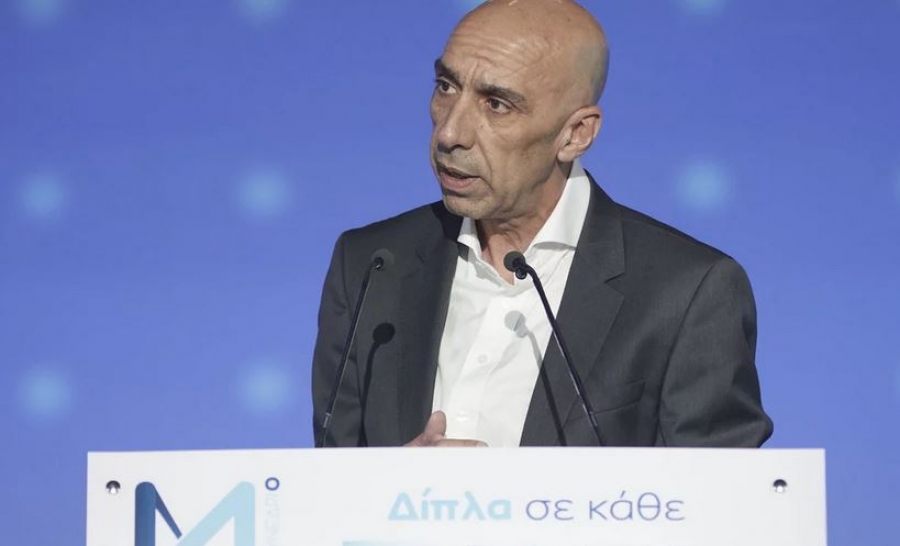 Μαξίμου: Ο Γιάννης Μπρατάκος στη θέση του Γρηγόρη Δημητριάδη