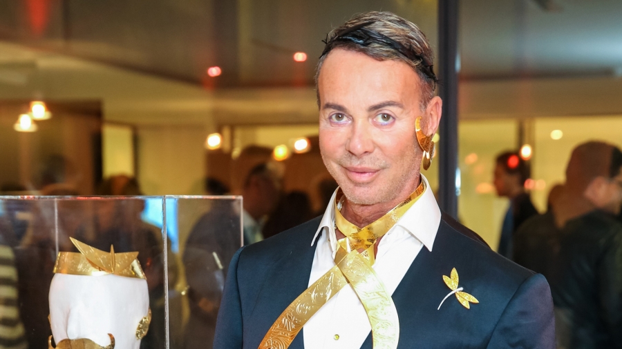 Στο σφυρί «η αυτοκρατορία» του Λάκη Γαβαλά στην Κάντζα - Στα 9 εκατ. η τιμή εκκίνησης