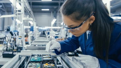 Η Samsung παίρνει... βαλίτσες για την επιστροφή της στη Ρωσία - Περασμένα αλλά όχι ξεχασμένα