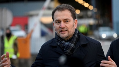 Σλοβακία: Άγριος καβγάς μεταξύ πολιτικών σε προεκλογική εκδήλωση - Ενεπλάκη και ο πρώην πρωθυπουργός