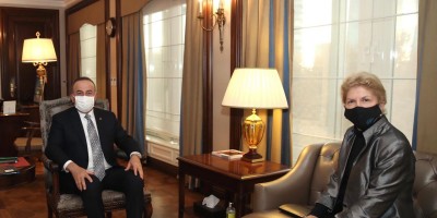 Συνάντηση Cavusoglu με την απεσταλμένη του ΟΗΕ για το Κυπριακό: Ισότιμη κυριαρχία ζητά η Τουρκία