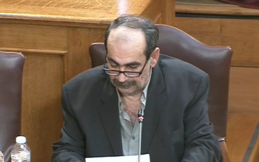 Το κανάλι της Βουλής έκλεψε τηλεθέαση από τα πρωινάδικα λόγω Εξεταστικής και… Φραπέδων